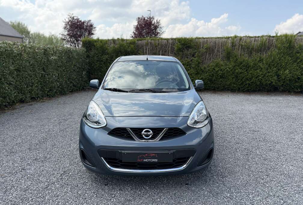 Nissan Très jolie super état