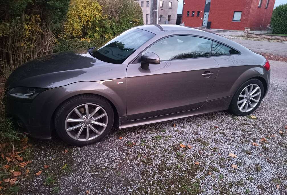 Audi TT Coupé 1.8 Turbo 20v S-line