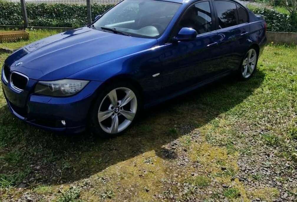 BMW 318i