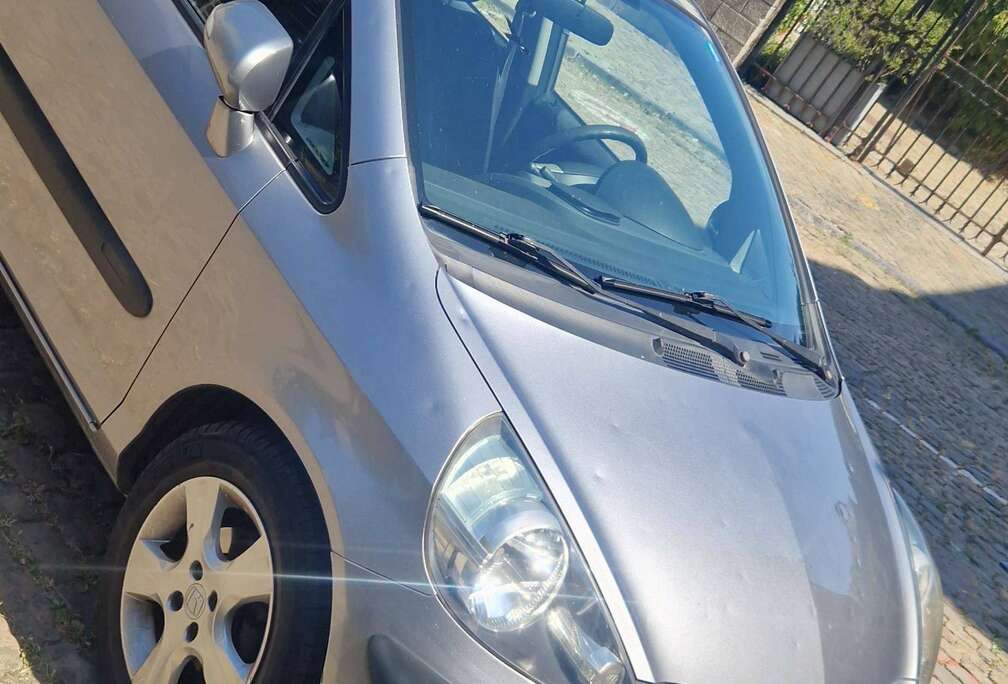 Honda Jazz 1.4i LS