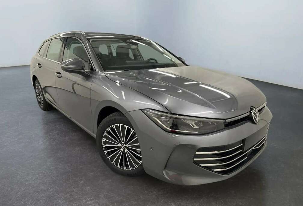 Volkswagen Elegance 1.5 eTSI 110kw-150CV DSG7 - jantes 17\\ -