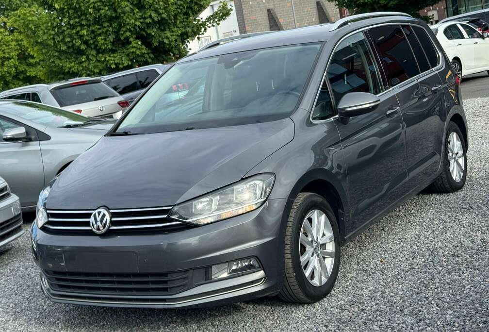 Volkswagen 1.6 TDi SCR Highline / 7PLACES / FULLOPTIONS