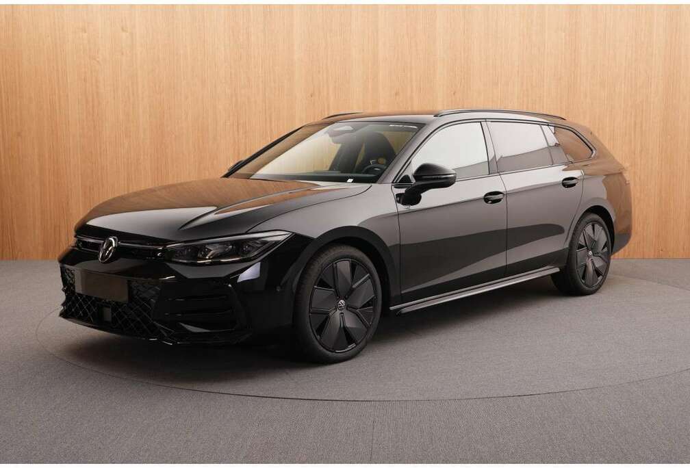 Volkswagen R-Line 2.0 TSI DSG 150kW-204CV - Toit Ouvrant - At