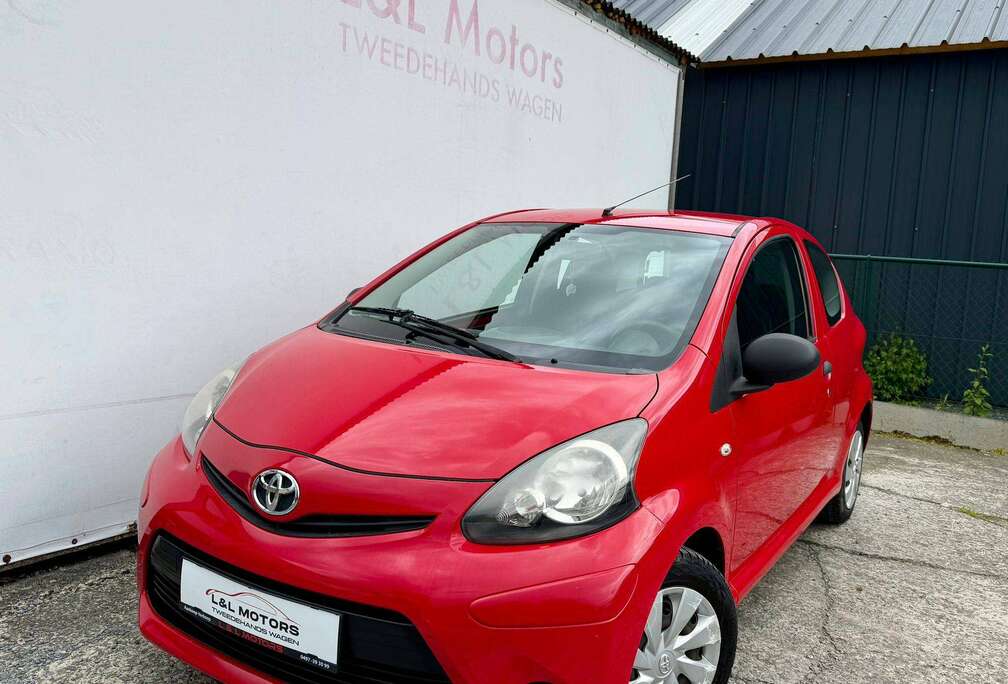 Toyota 1.0i Life*Airco/Climatisation*Garantie 12Maand/12Mois