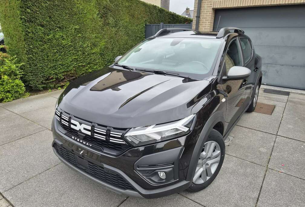 Dacia Stepway 1.0 TCe / AUTOMAAT / PANO DAK/TOIT / CAMERA
