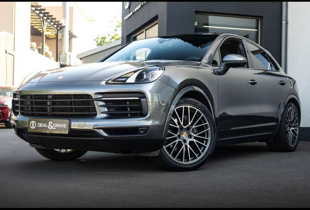 Porsche COUPE TIPTRONICQUARZITGRAUAHK360BOSERS SPYDER