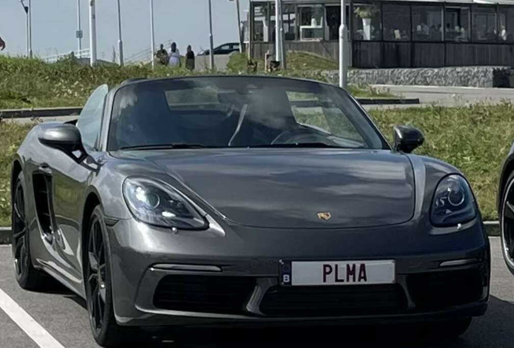 Porsche Boxster 2.0 Turbo PDK black edition S20” Velgen