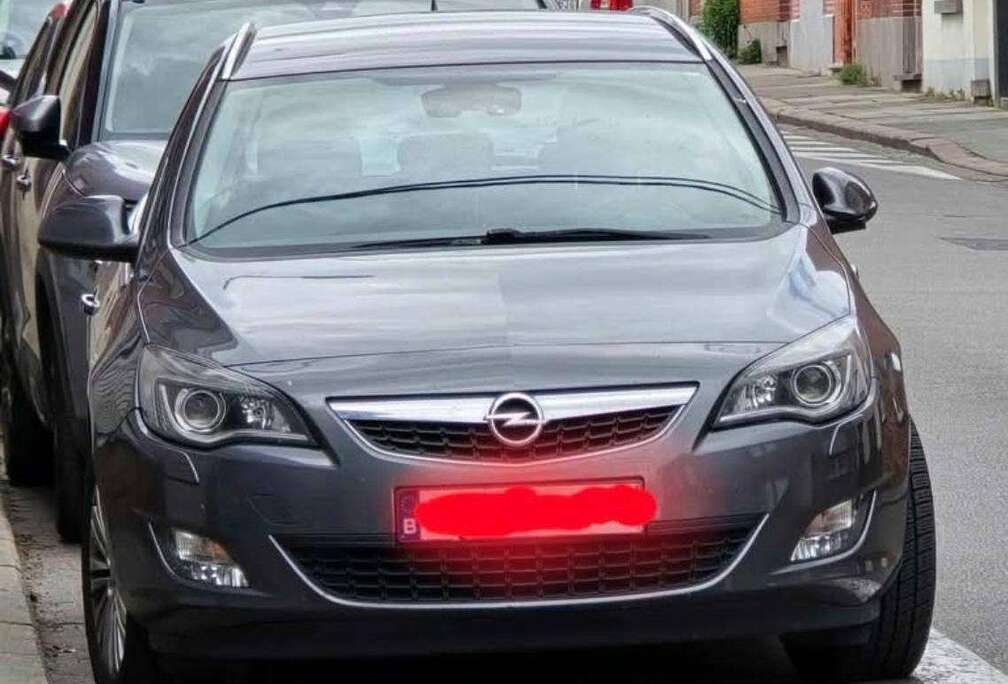 Opel Astra Sports Tourer 1.7 CDTi Cosmo DPF