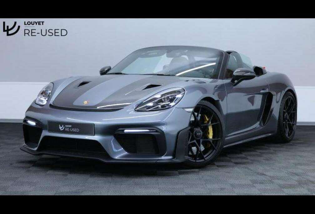 Porsche 718 Spyder RS PDK