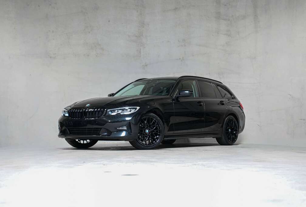 BMW ✖ 19\' PACK M | APPLE CARPLAY | FULL BLACK | TVA ✔
