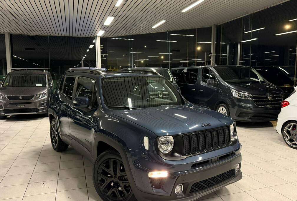 Jeep Renegade 1.3 T4 Black Star DDCT