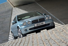 Jaguar X-Type 2.0 D Executive (2001)