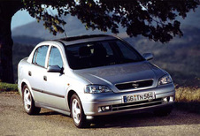 Opel Astra Sports Sedan