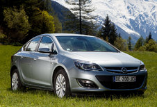 Opel Astra Sports Sedan