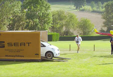 Video: Seat Mii valt uit de lucht