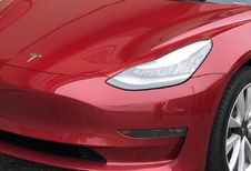 Tesla brevète les clignotants automatisés
