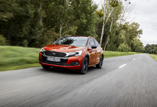 DS 4 Crossback 2.0 BlueHDi EAT6 (2015)
