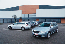 Citroën C5 Tourer 2.0 HDi, Ford Mondeo Clipper 2.0 TDCi, Opel Insignia Sports Tourer 2.0 CDTI 130, Toyota Avensis Wagon 2.0 D-4D, Skoda Superb Combi 2.0 TDI 136 & Volkswagen Passat Variant 2.0 TDI 136 : Lasmala chic