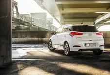 HYUNDAI i20 - Slot