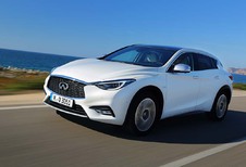 Infiniti Q30 : Challenger