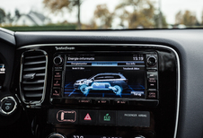 MITSUBISHI OUTLANDER PHEV - Floppers