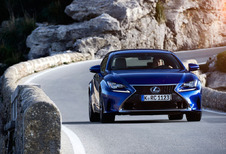 Lexus RC : Stapje terug