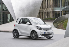 Signée Brabus, la Smart est excitée comme une puce !