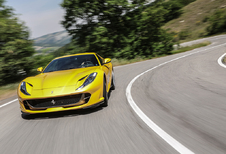 Ferrari 812 Superfast (2017)