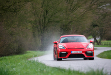 Porsche 718 Cayman GT4 : la Cayman pour la piste