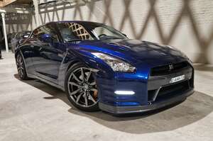 Nissan GT-R