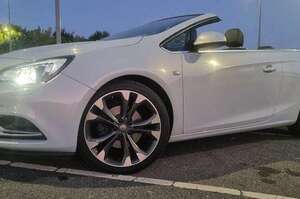 Opel Cascada