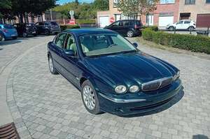 Jaguar X-Type