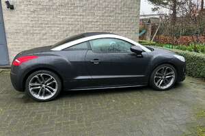 Peugeot RCZ