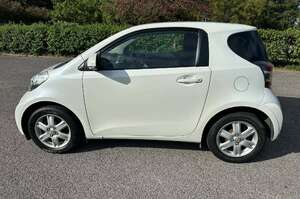 Toyota iQ