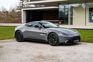 Aston Martin V8 Vantage