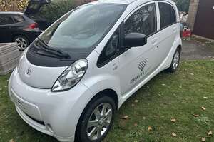 Peugeot iOn