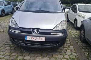 Peugeot 807