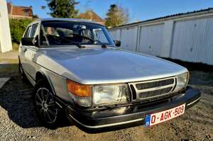 Saab 900