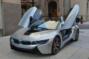 BMW i8