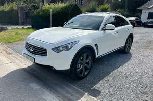 Infiniti FX