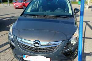 Opel Zafira Tourer