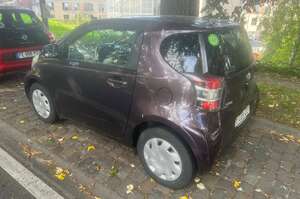 Toyota iQ