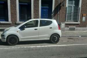 Nissan Pixo