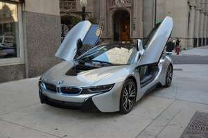 BMW i8