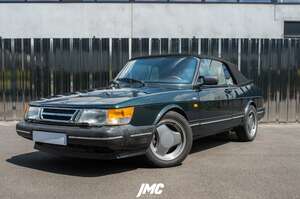Saab 900