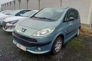Peugeot 1007