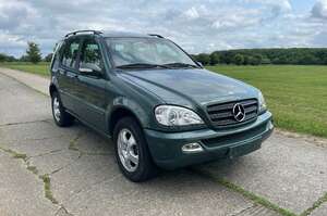 Mercedes-Benz M-Klasse