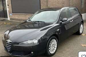 Alfa Romeo 147