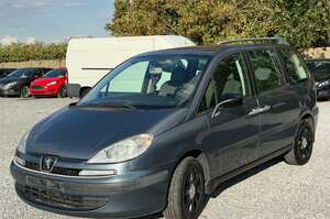 Peugeot 807