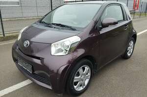 Toyota iQ